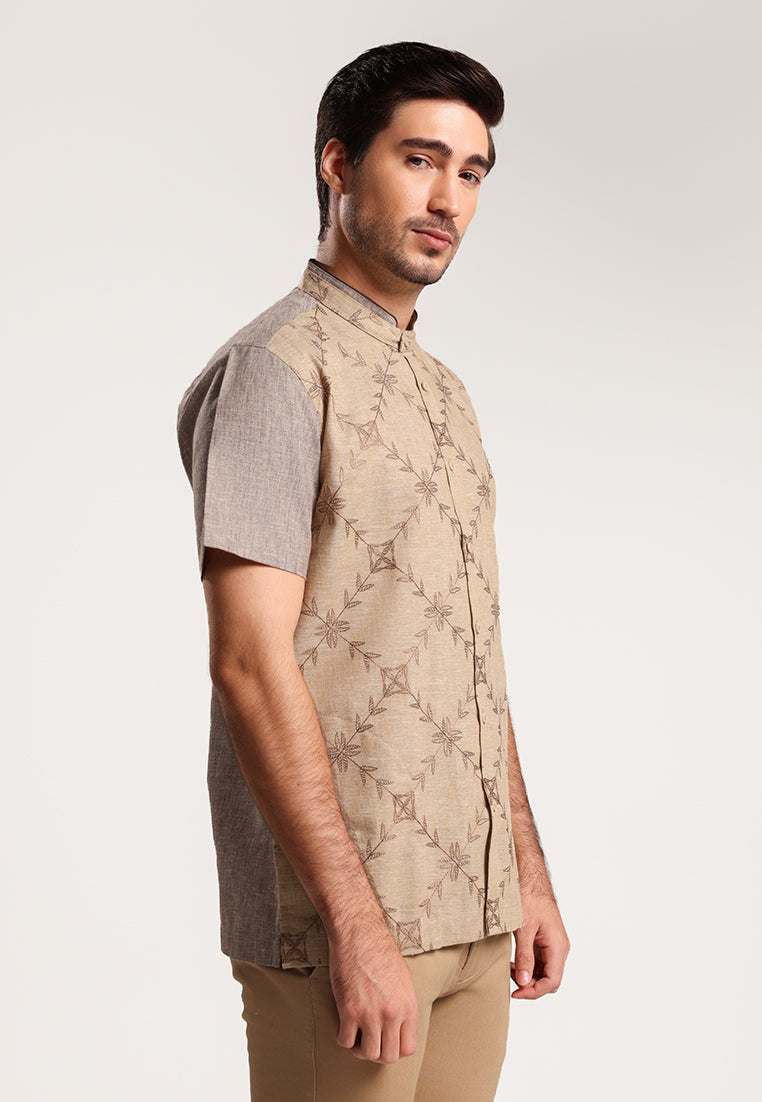 MOC Kemeja Koko Lengan Pendek Pria Adiyat - Khaki