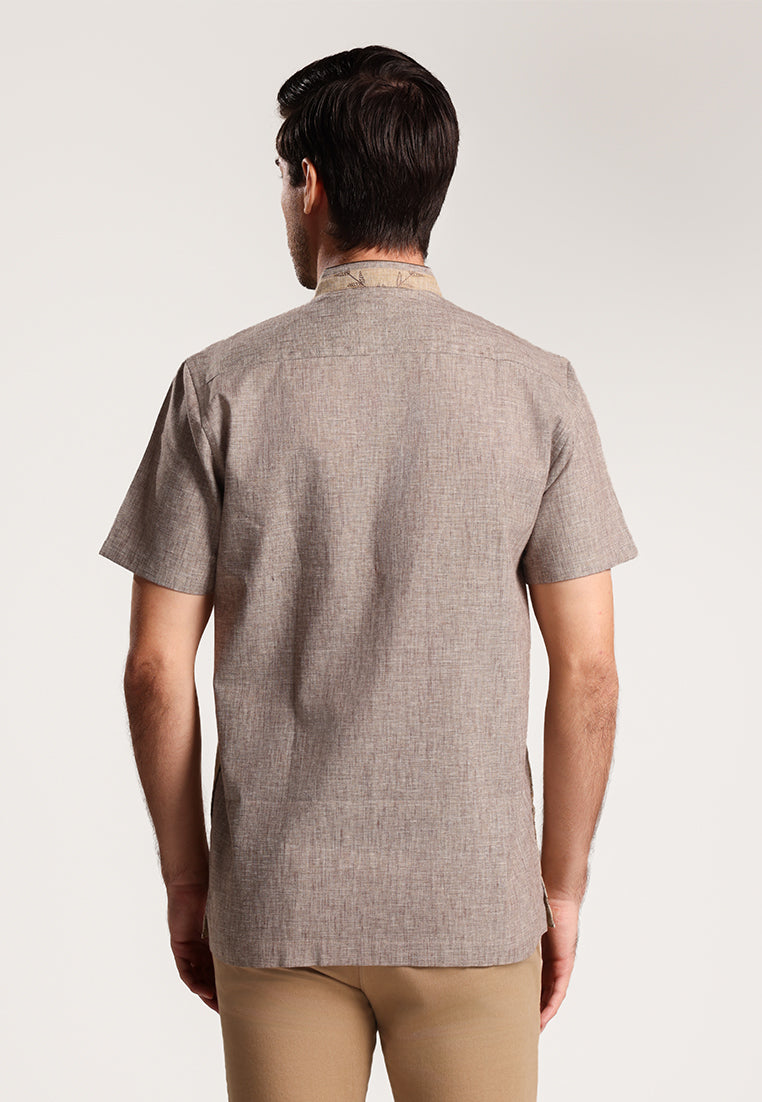 MOC Kemeja Koko Lengan Pendek Pria Adiyat - Khaki