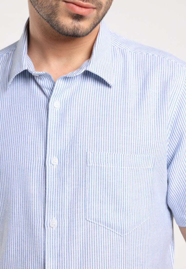 MOC - Kemeja Stripe Pria Lengan Pendek Harvey - White