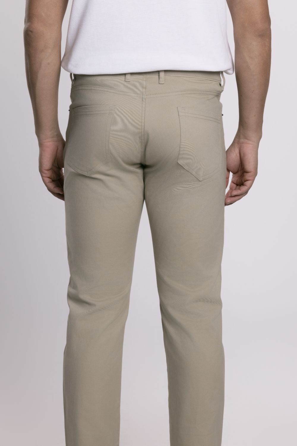 MOC - Celana Panjang Denim Pria Vitus - Khaky