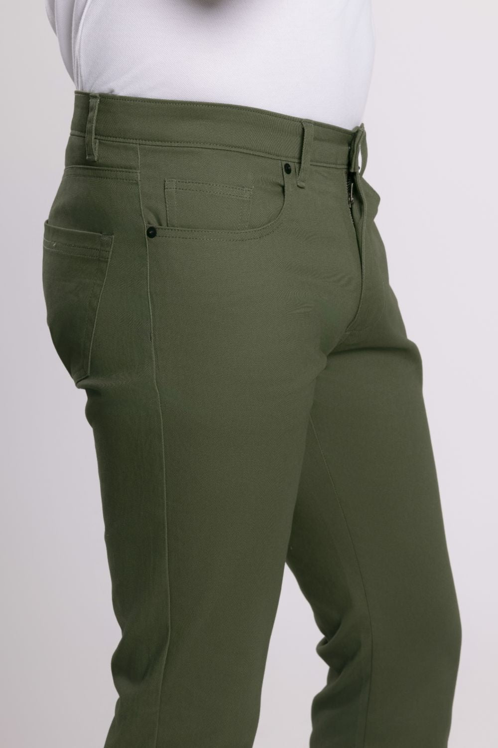 MOC - Celana Panjang Denim Pria Vitus - Olive