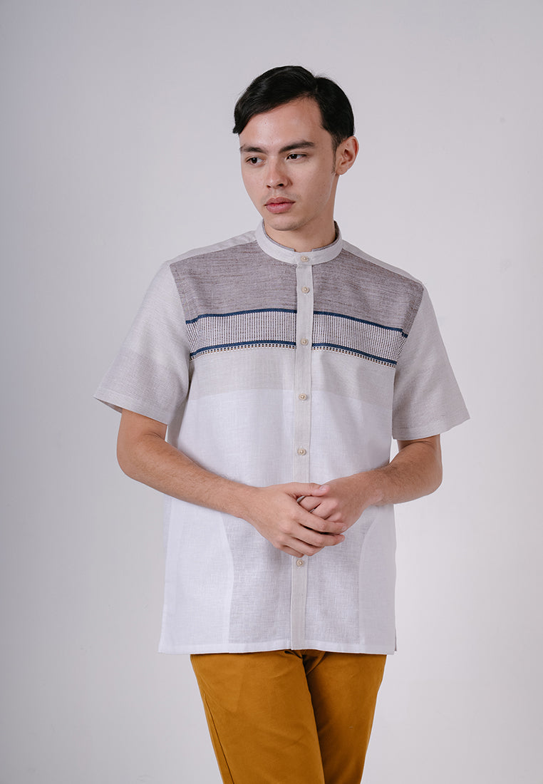 Men's Top by MOC Kemeja Koko Lengan Pendek Pria Fikri - White