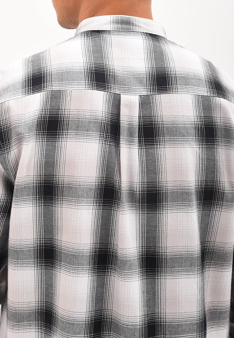 Men's Top by MOC Kemeja Koko Lengan Panjang Pria Nabhan -White