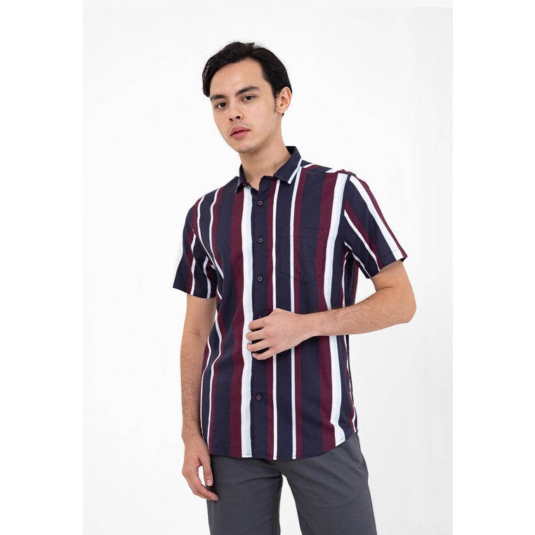 Men's Top By MOC Kemeja Lengan Pendek Pria Modern Fit Hazelton Best Seller