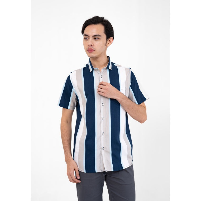 Men's Top By MOC Kemeja Lengan Pendek Pria Modern Fit Hazelton Best Seller