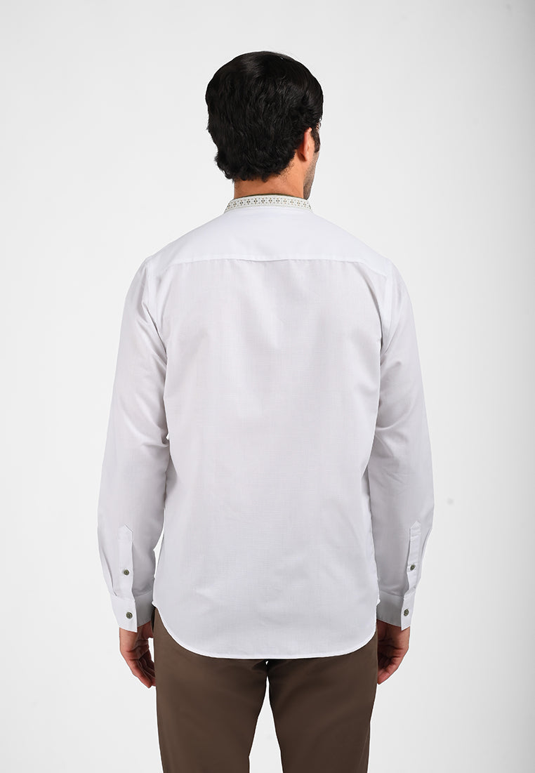 MOC Kemeja Koko Lengan Panjang Pria MATHOS-WHITE