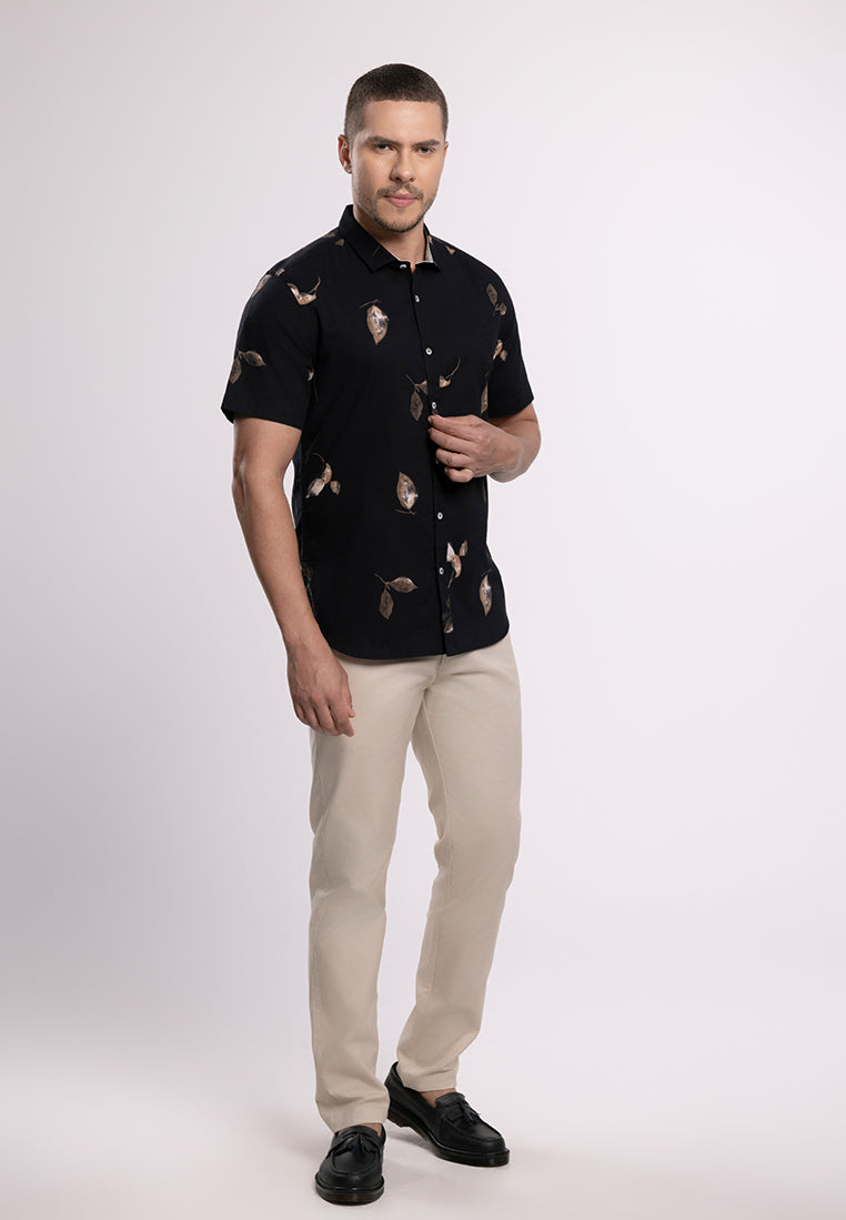 MOC Kemeja Lengan Pendek Pria GODRIC-BLACK