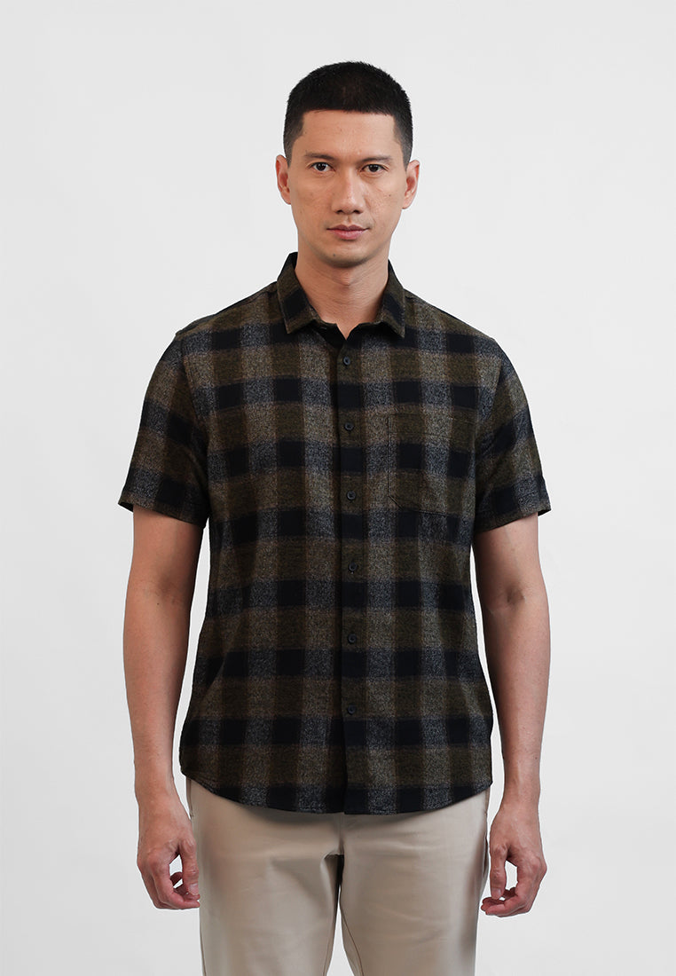 MOC Kemeja Lengan Pendek Pria HUGOS - BLACK