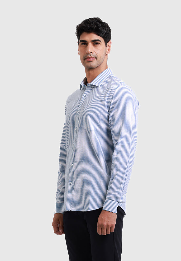 MOC Kemeja Lengan Panjang Pria ARNAUT - LIGHT BLUE