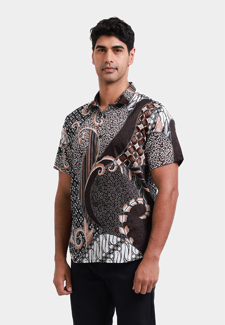 MOC Kemeja Batik Lengan Pendek Pria DANURAJEN - BLACK
