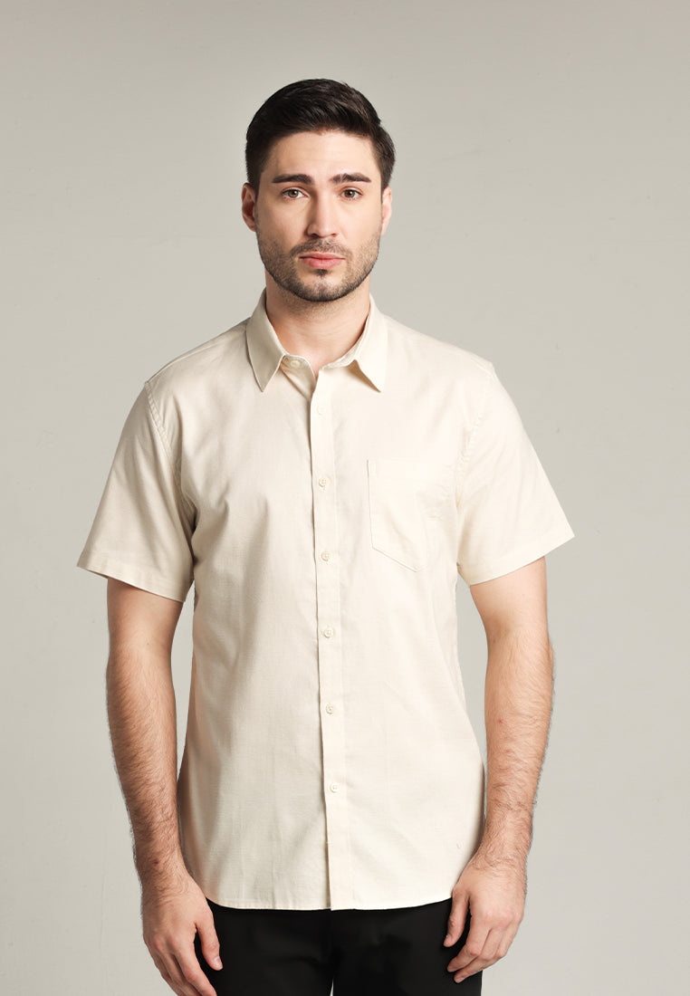 MOC Kemeja Lengan Pendek Pria Flyn - Light Beige
