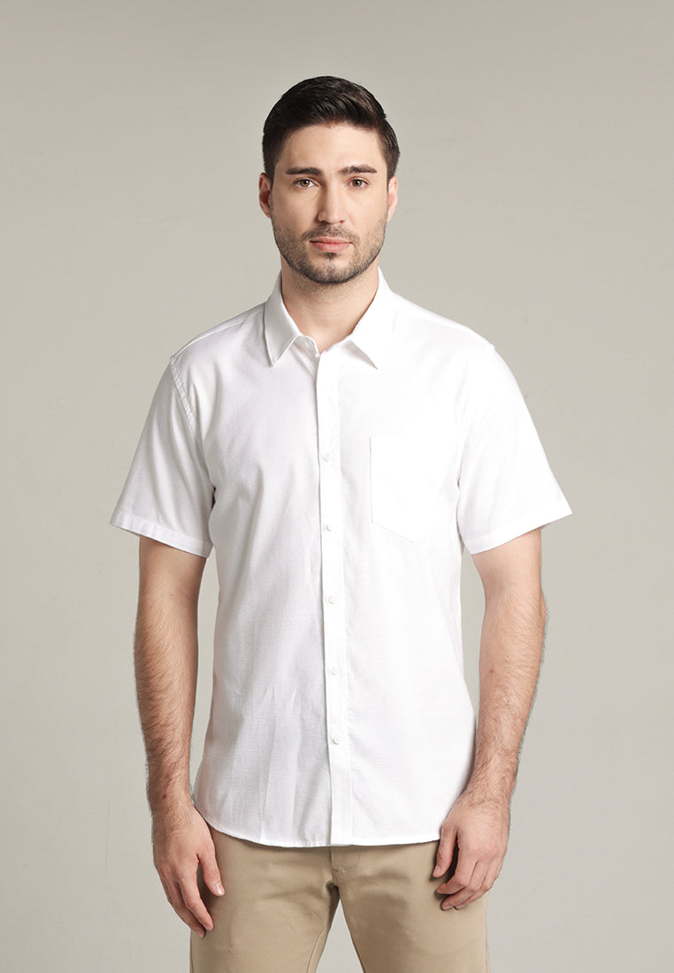 MOC Kemeja Lengan Pendek Pria Flyn - White