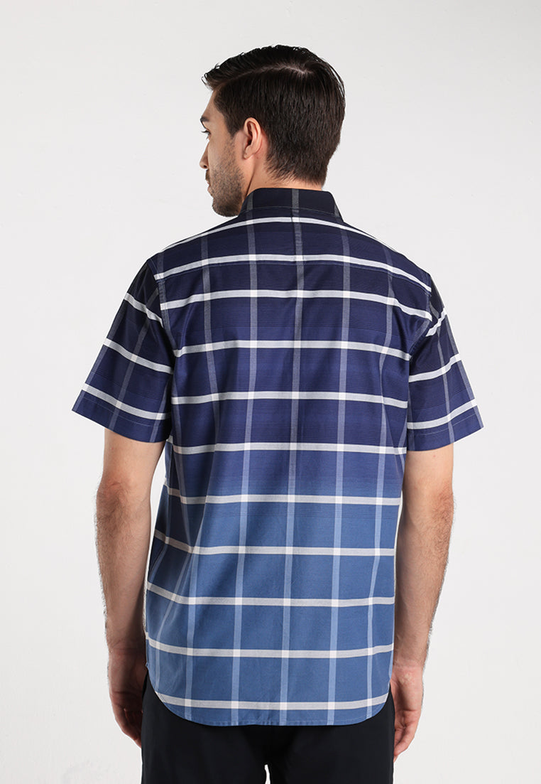 MOC - Kemeja Kotak-kotak Pria Lengan Pendek Neil - Navy