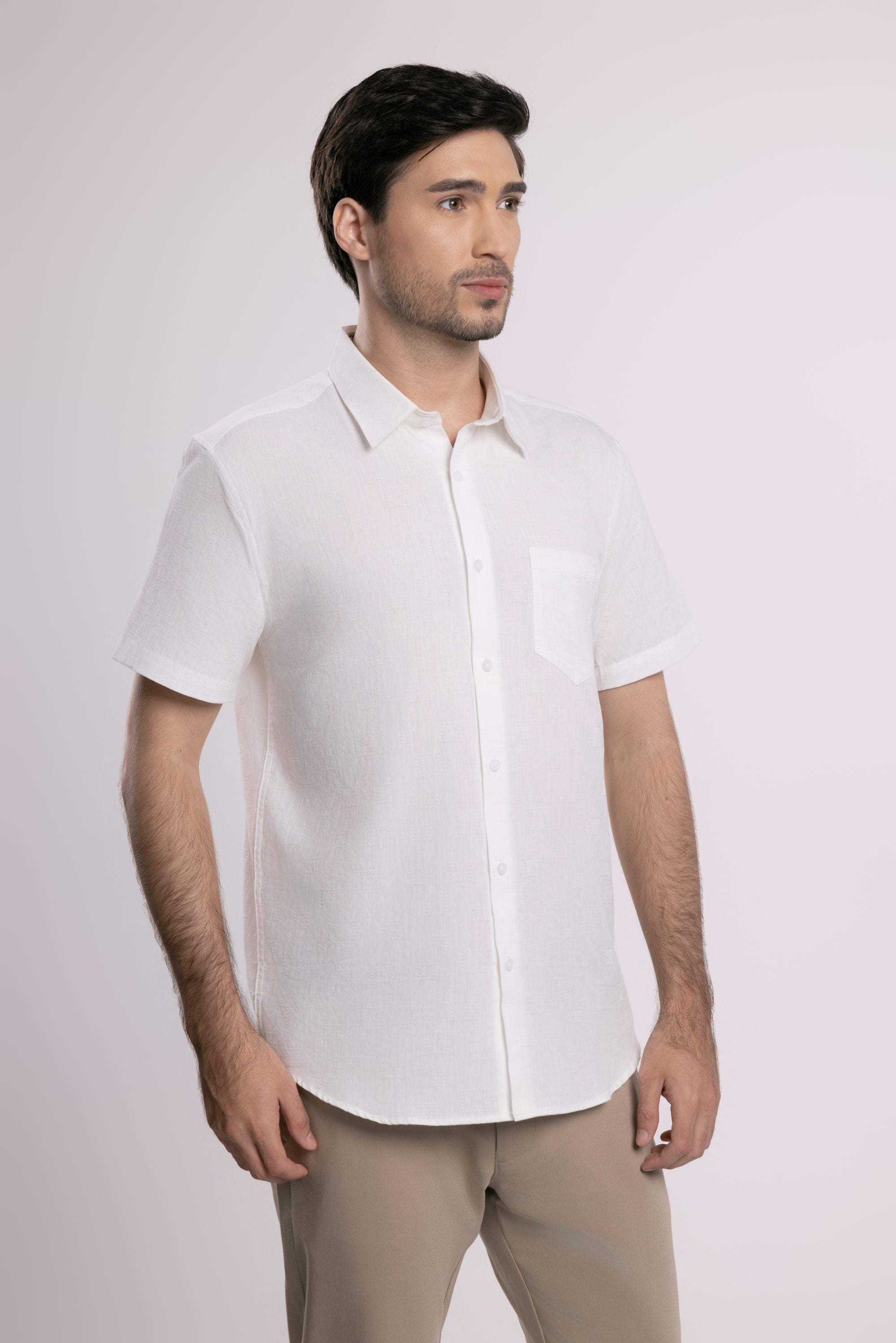 MOC - Kemeja Lengan Pendek Pria Riley - White