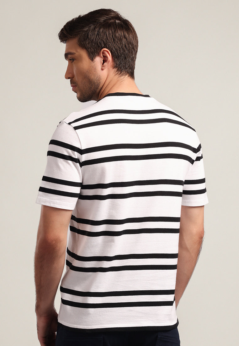 MOC Kaos Lengan Pendek Pria Matias - Black