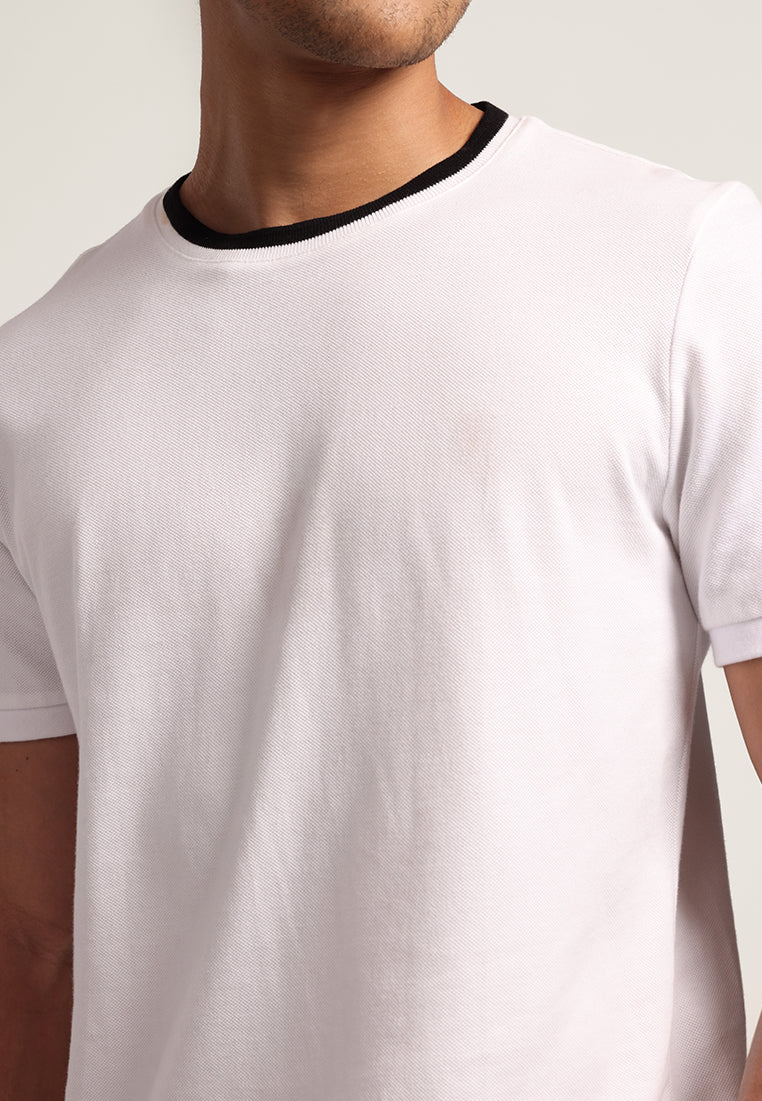 MOC Kaos Lengan Pendek Pria JOAN - WHITE