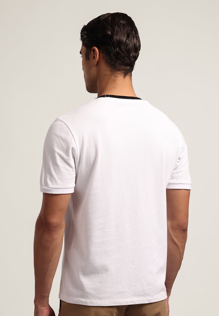 MOC Kaos Lengan Pendek Pria JOAN - WHITE