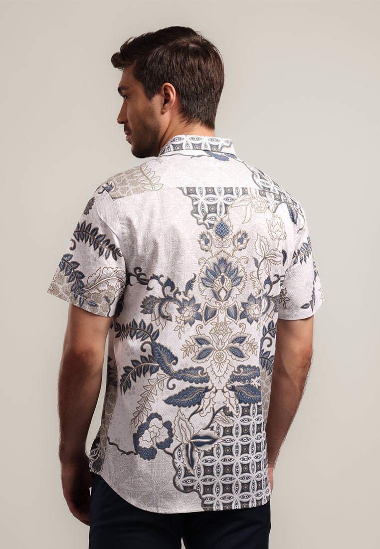 MOC - Kemeja Batik Pria Lengan Pendek Surasena - White