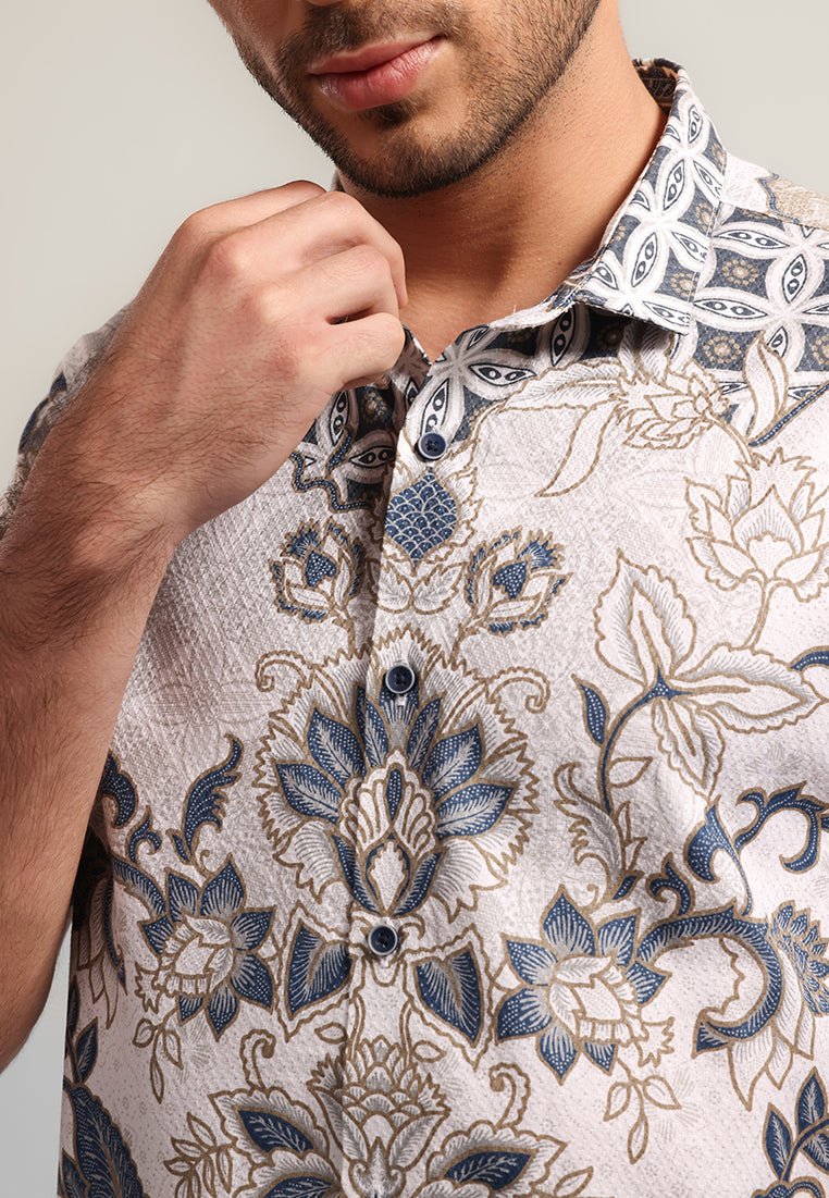 MOC - Kemeja Batik Pria Lengan Pendek Surasena - White