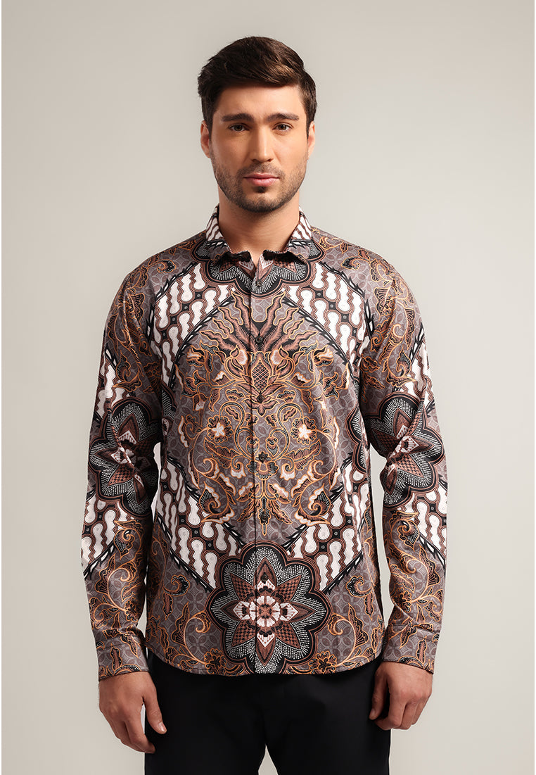 MOC - Kemeja Batik Pria Lengan Panjang Gayana - Brown