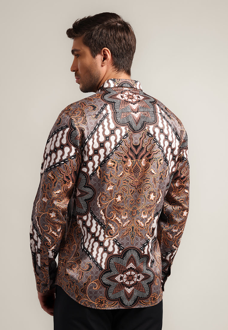 MOC - Kemeja Batik Pria Lengan Panjang Gayana - Brown