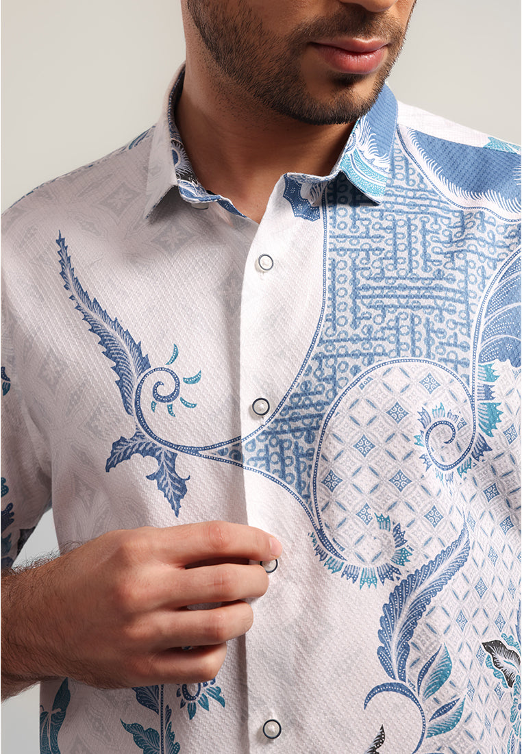 MOC - Kemeja Batik Pria Lengan Pendek Arsia - White
