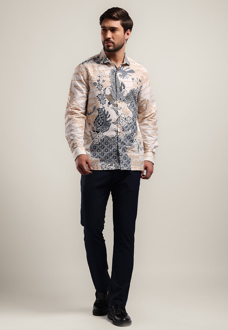MOC - Kemeja Batik Pria Lengan Panjang Yogiswara - White