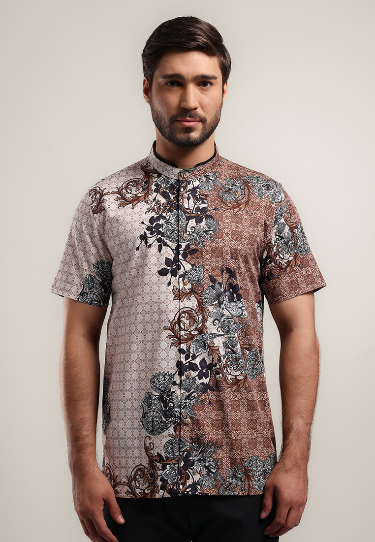 MOC Kemeja Koko Lengan Pendek Pria Modern Fit SCAFO - BEIGE