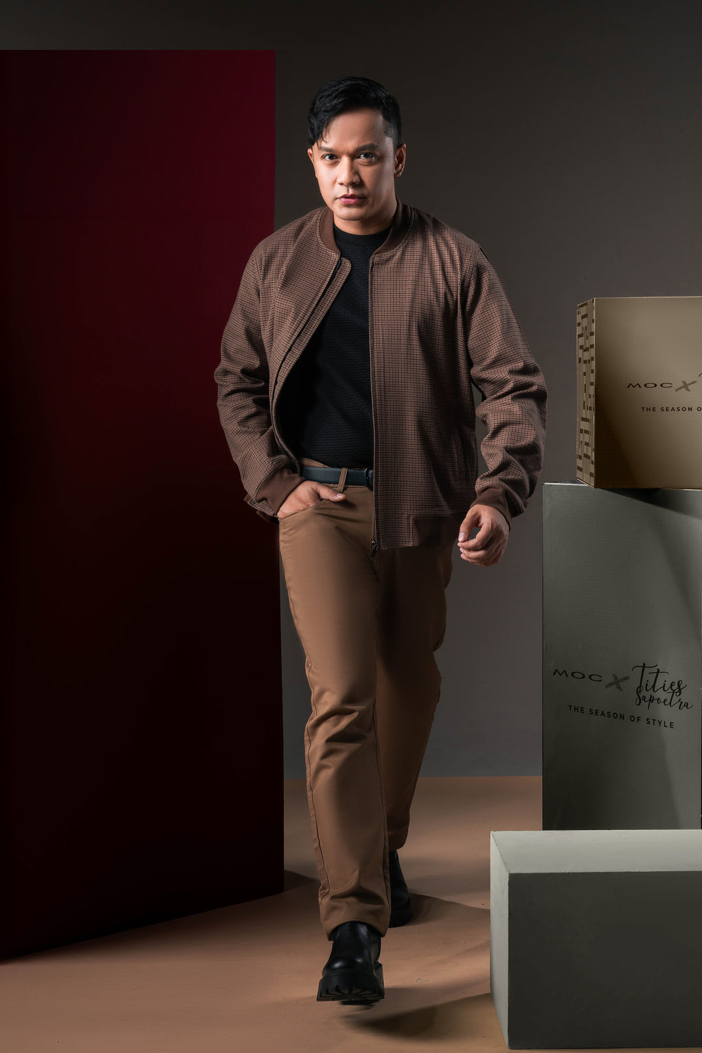 MOC x Tities Sapoetra - Jaket Bomber Pria Charled - Brown