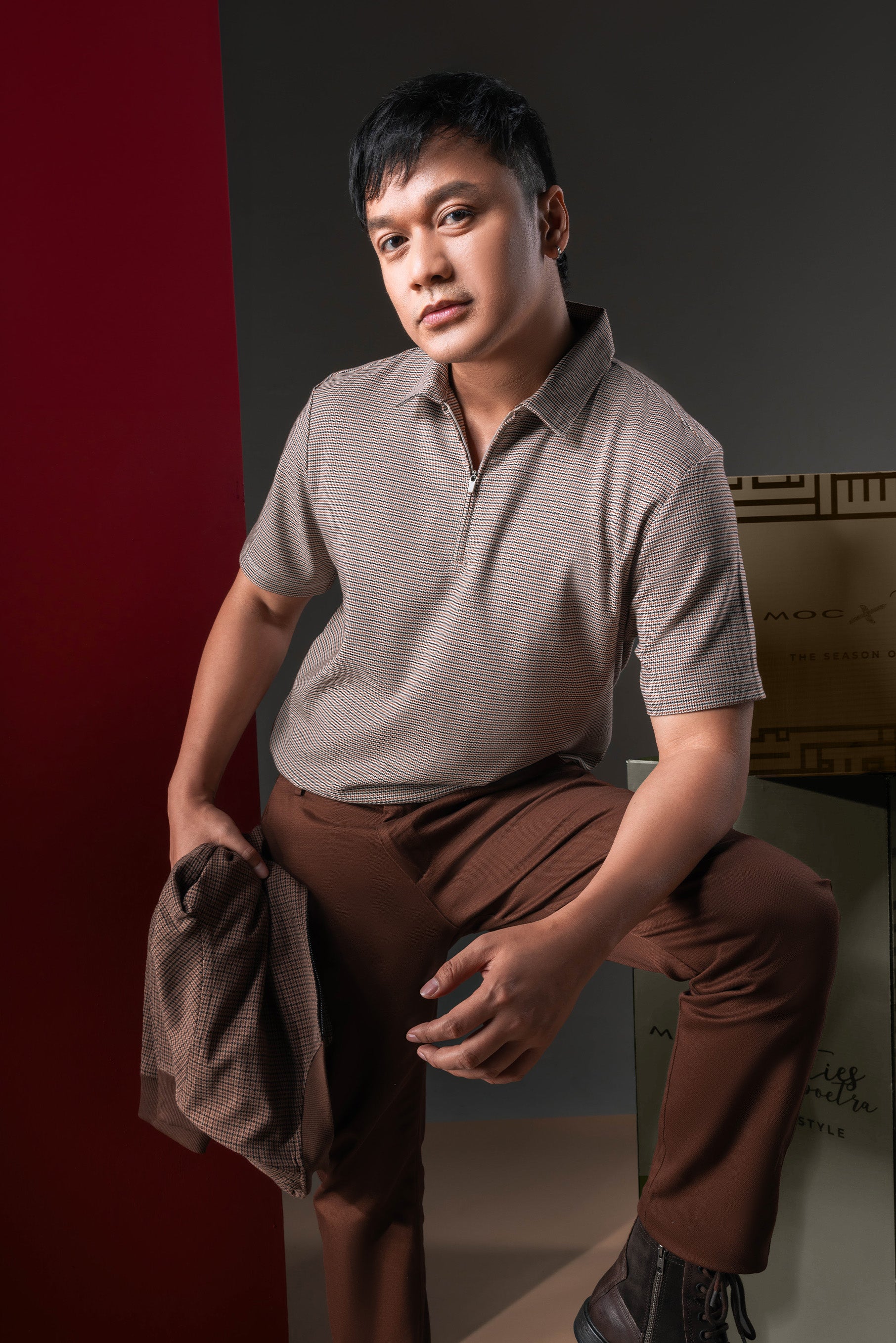 MOC x Tities Sapoetra - Kaos Polo Lengan Pendek Richard - Beige