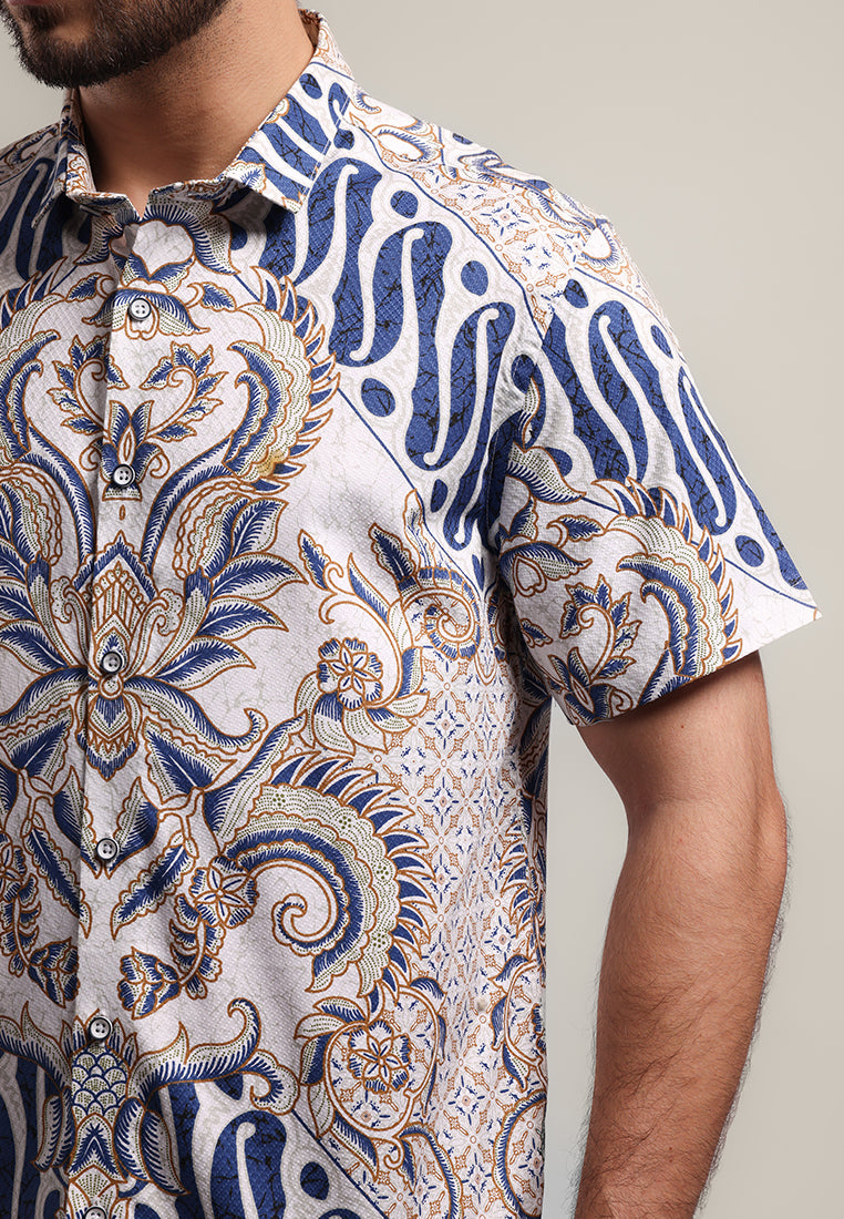 MOC - Kemeja Batik Pria Lengan Pendek Radithya - White