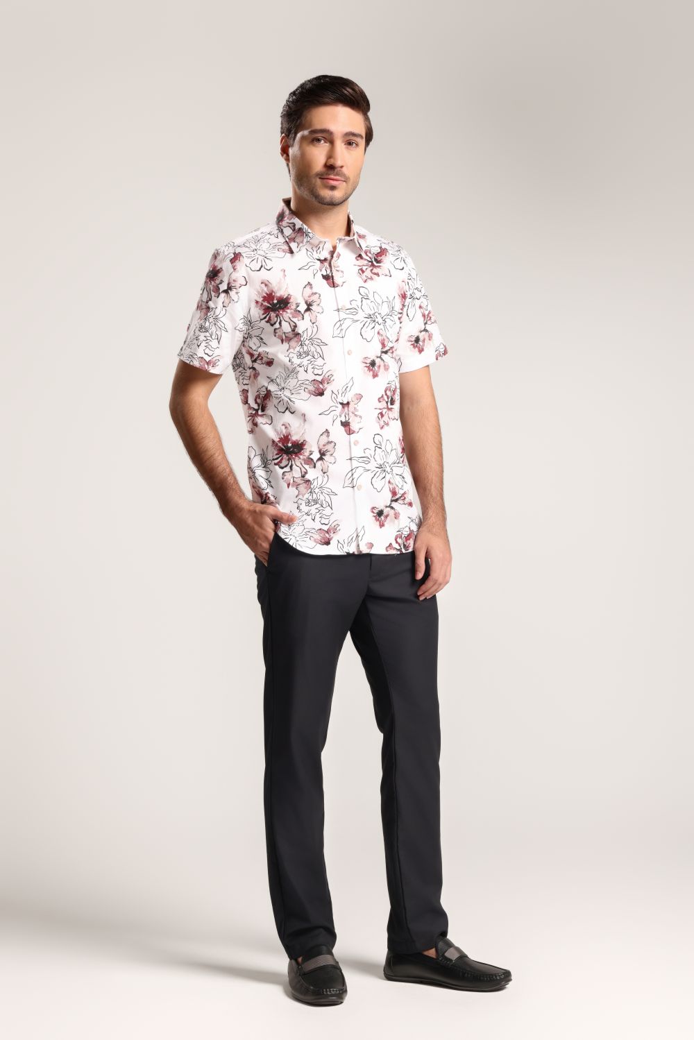 MOC - Kemeja Motif Lengan Pendek Pria Kappi - White