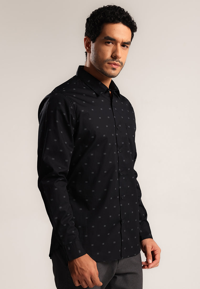 MOC - Kemeja Motif Pria Lengan Panjang Grego - Black