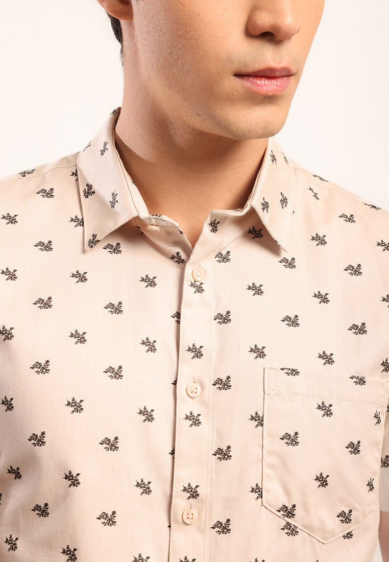 MOC - Kemeja Motif Pria Lengan Pendek Nirved - Beige