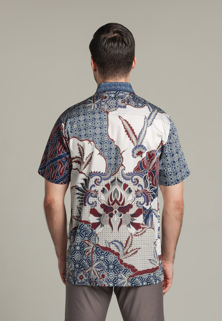 MOC - Kemeja Batik Pria Lengan Pendek Dharmawangsa - Beige