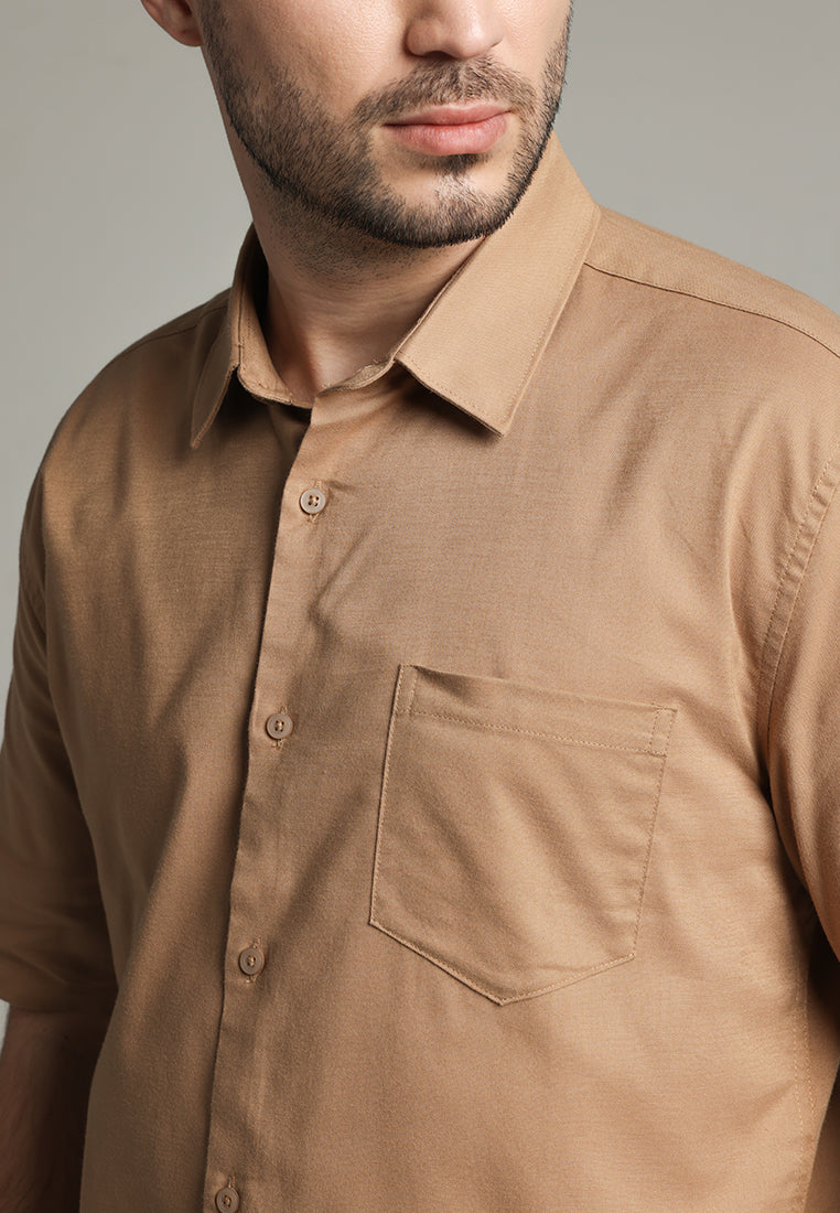 MOC Kemeja Lengan Pendek Pria Ehno - Light Brown