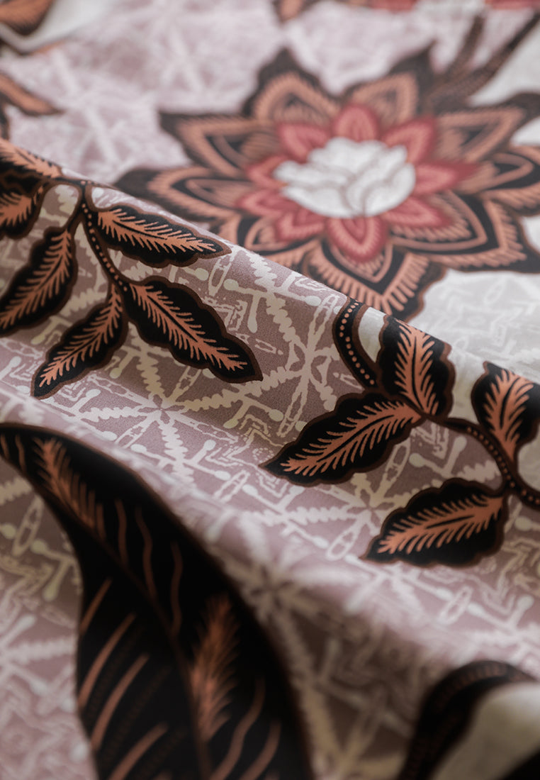 MOC - Kemeja Batik Pria Lengan Panjang Wakulo - Brown