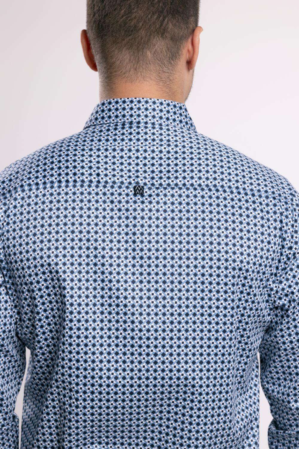 MOC - Kemeja Motif Lengan Panjang Pria Wayne - Navy