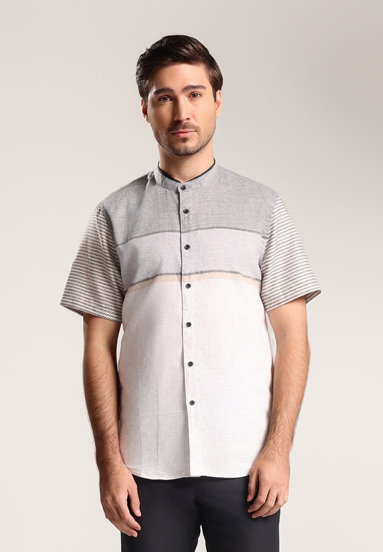 MOC Kemeja Koko Lengan Pendek Pria Furkan - White