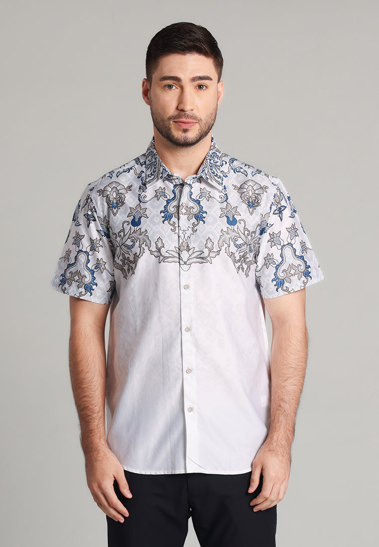 MOC - Kemeja Batik Pria Lengan Pendek Kartanegara - White