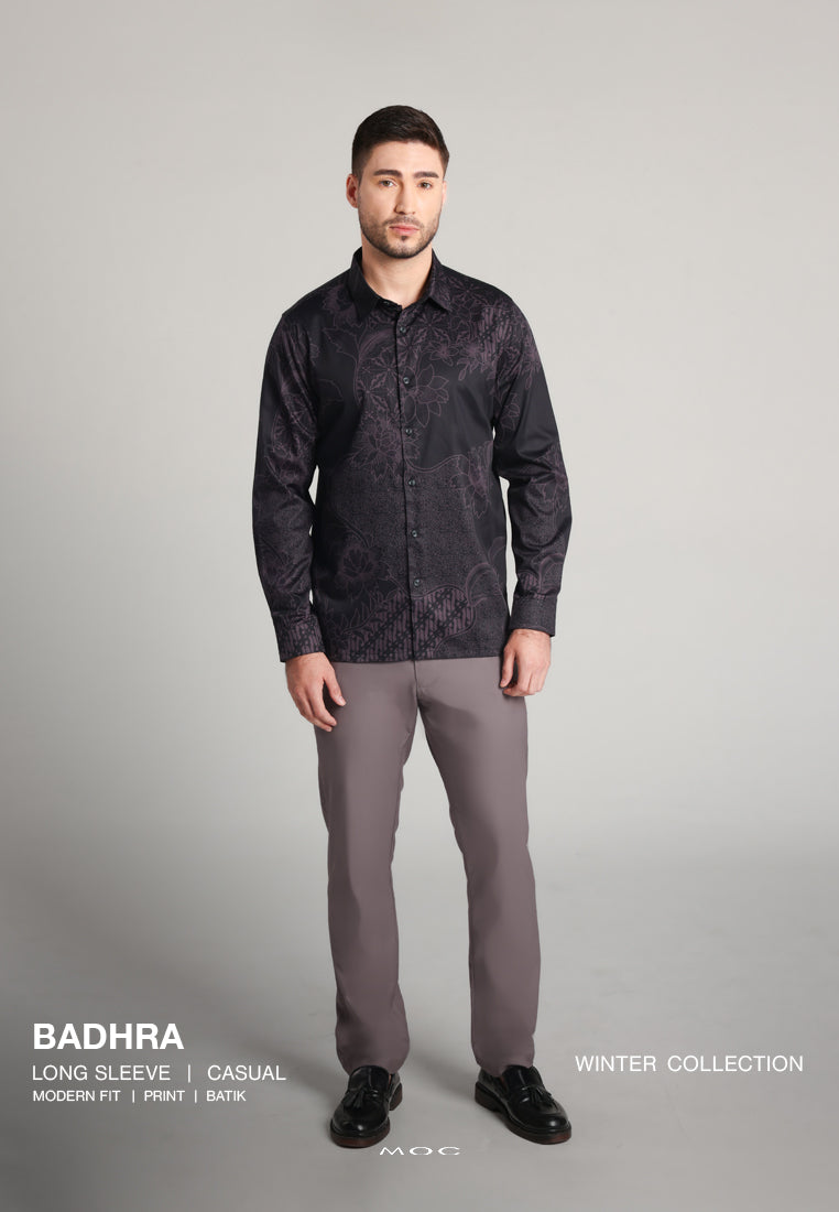 MOC - Kemeja Batik Pria Lengan Panjang Badhra - Black