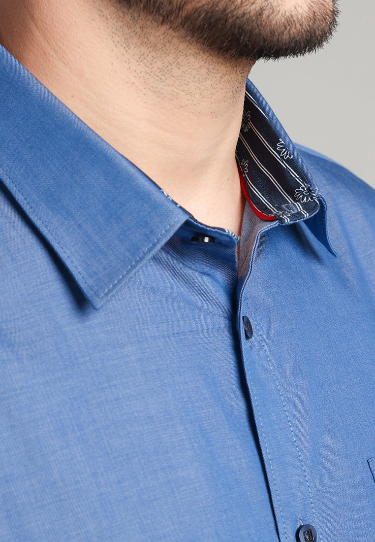 MOC Kemeja Lengan Panjang Pria Sydney - Light Blue