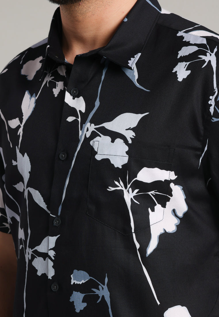 MOC - Kemeja Motif Lengan Pendek Pria Jett - Black
