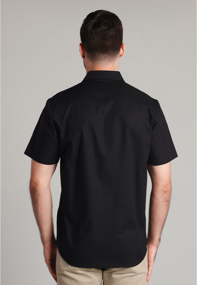 MOC Kemeja Lengan Pendek Pria Kale - Black