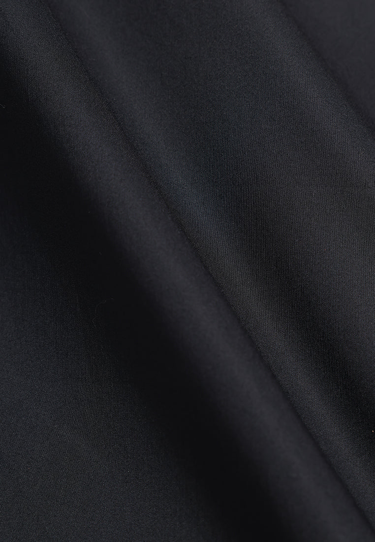 MOC Kemeja Lengan Pendek Cullen - Black