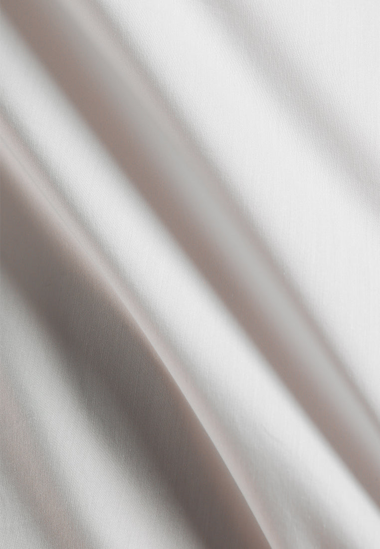 MOC Kemeja Lengan Pendek Cullen - White