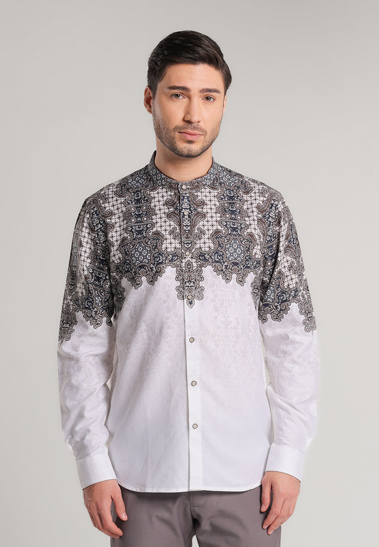 MOC Kemeja Shanghai Lengan Panjang Pria Hasan - White