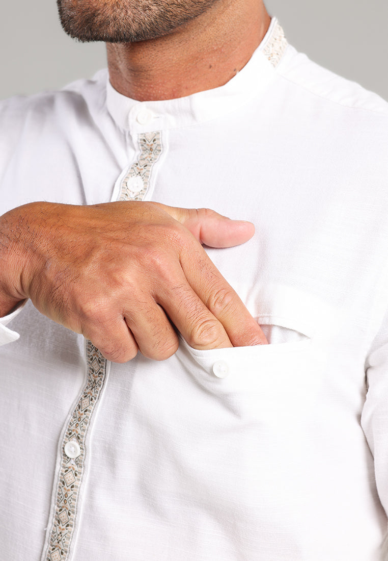 MOC Kemeja Shanghai Lengan Panjang Pria Nabil - White