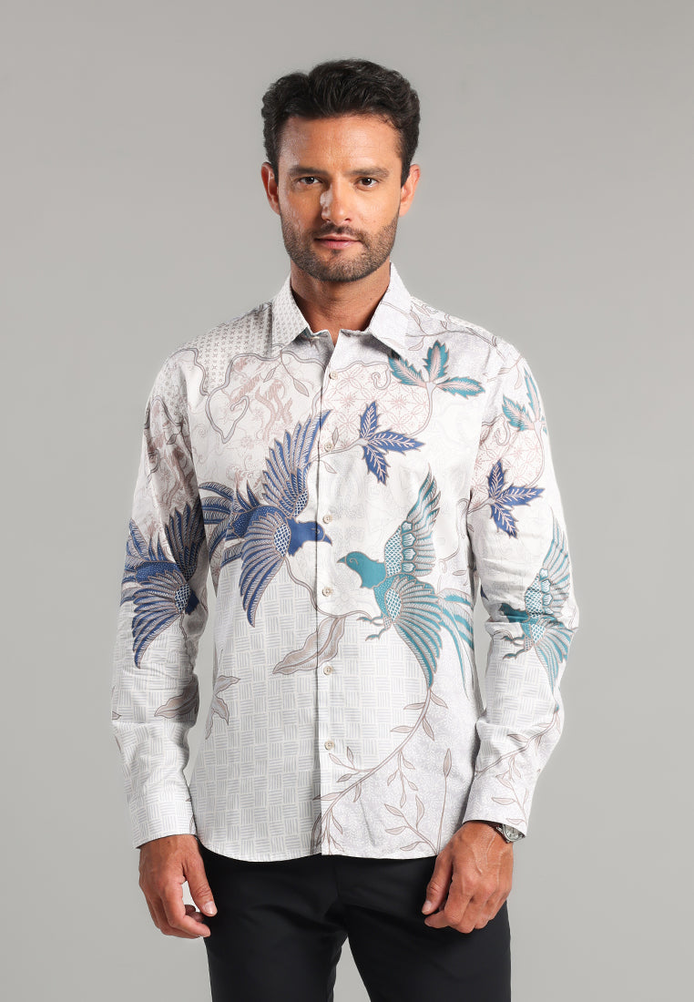 MOC - Kemeja Batik Pria Lengan Panjang Satyaki - White