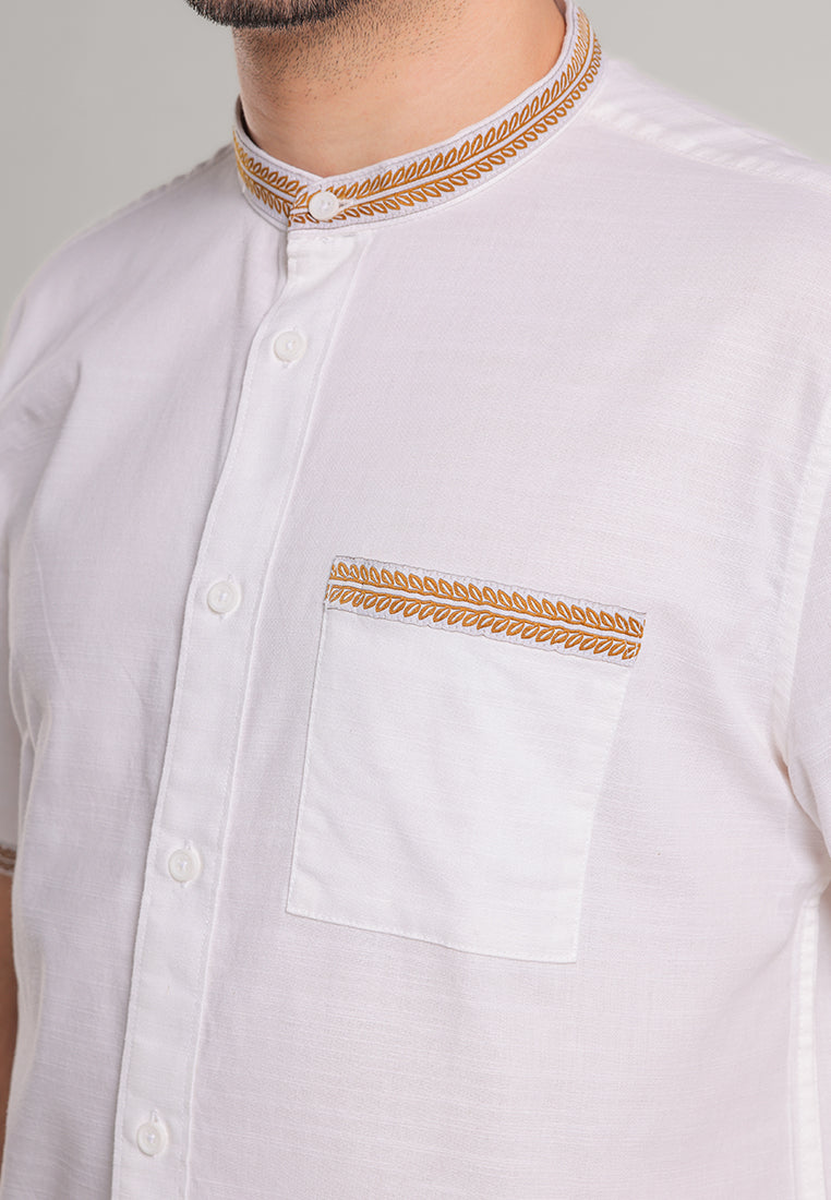 MOC - Kemeja Shanghai Lengan Pendek Pria Zaidi - White